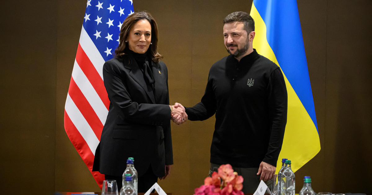 US supports 'a just and lasting peace' for Ukraine, Harris tells Zelenskyy at Swiss summit