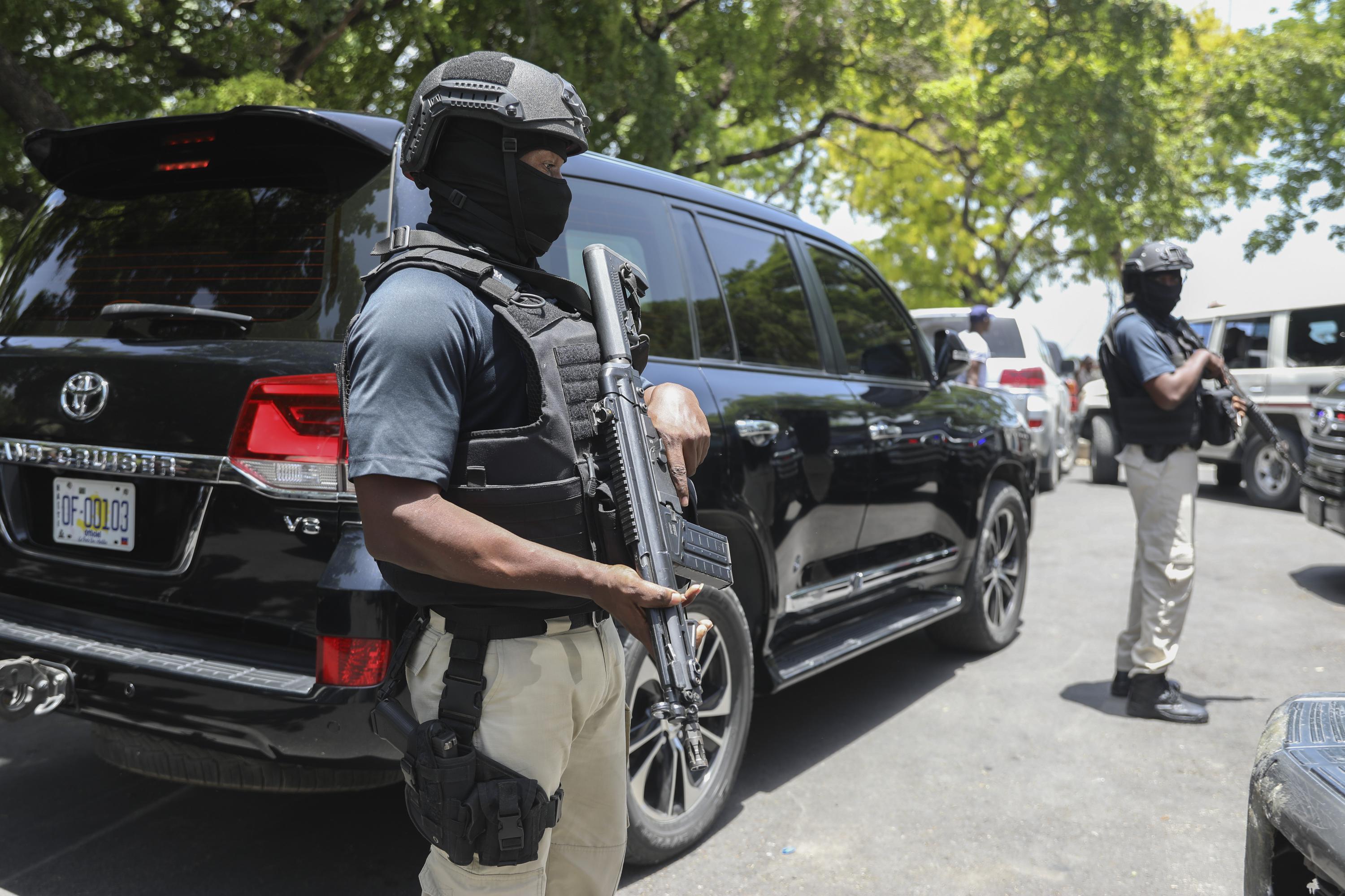 Haitian Leaders Oust Police Chief, Appoint New One Amid Gang Violence