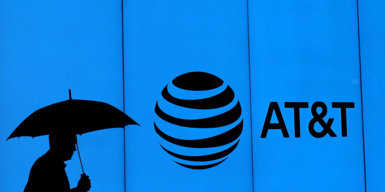 AT&T Raises Prices on Older Unlimited Plans