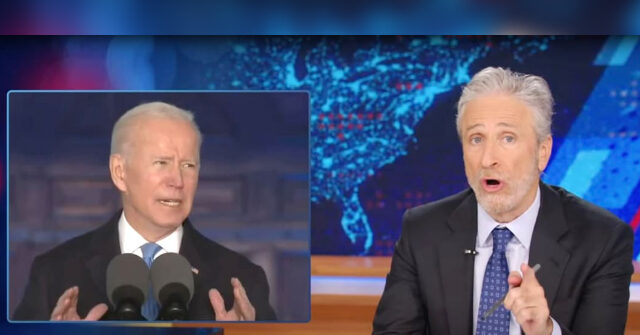 Jon Stewart Mocks Joe Biden's Malfunction at G7: 'Staring at What Can Only Be Considered Ghosts'