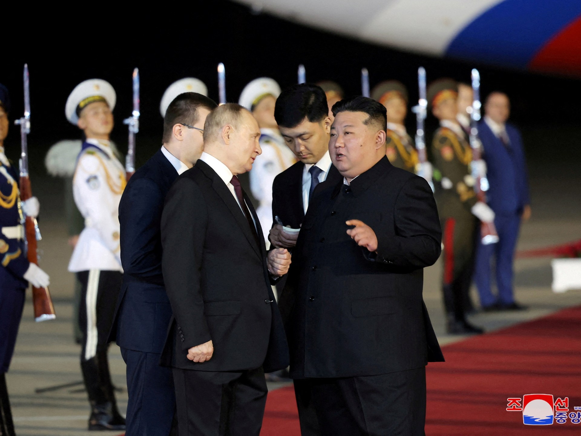 Putin Flies into Pyongyang to Waiting Kim and Red Carpet Welcome