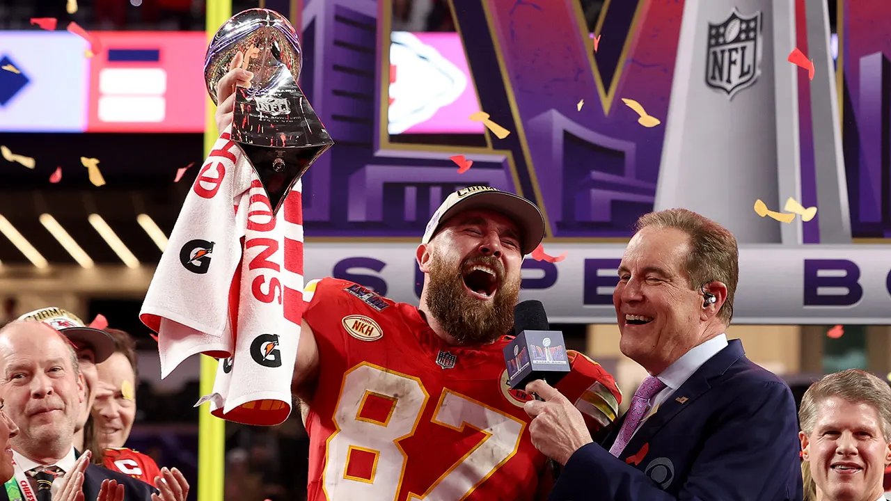 Travis Kelce on Chiefs Super Bowl Ring Design Error: 'I Don't Give a S---'