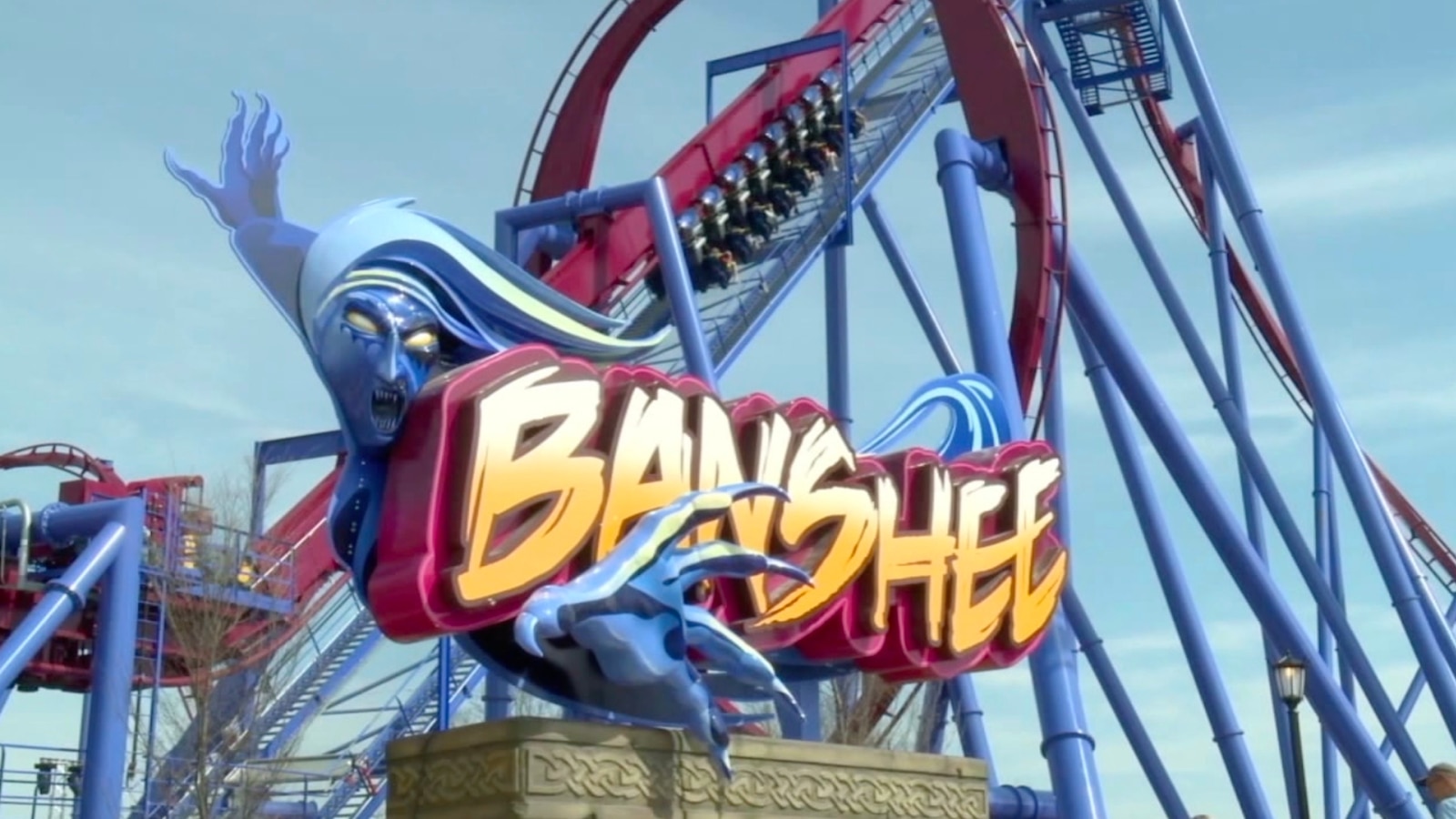 Man Critically Injured After Being Struck by Roller Coaster at Ohio Amusement Park