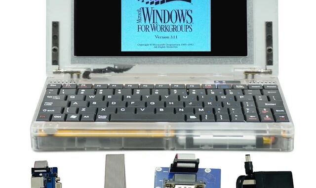 Pocket 386: A Modern Take on Windows 3.1 Era Laptops