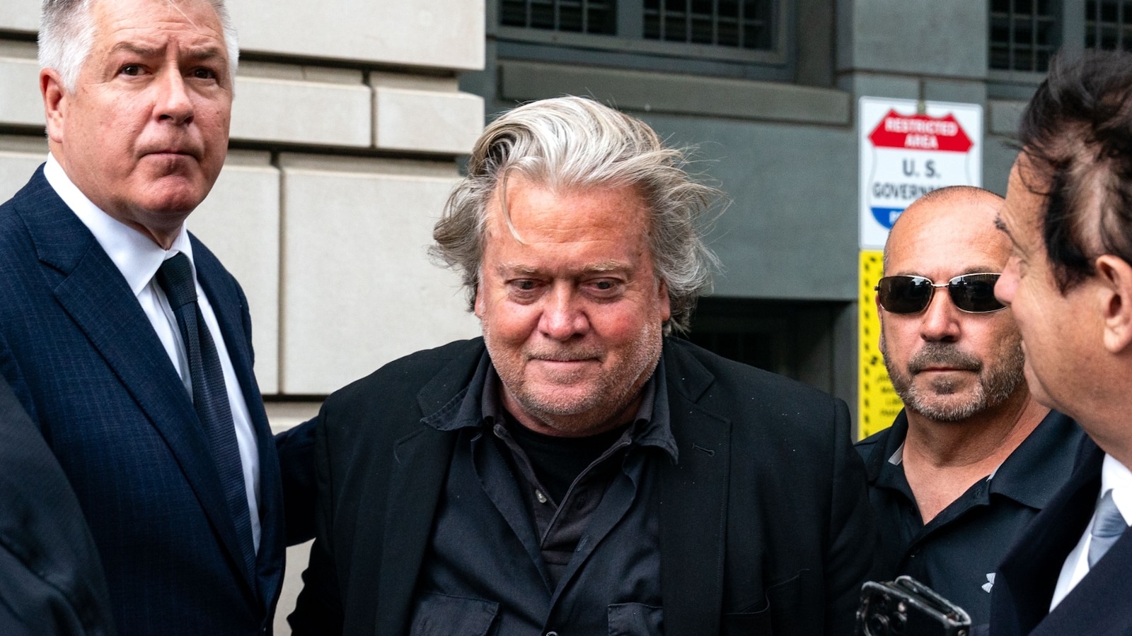 Steve Bannon Appeals to Supreme Court to Stay Out of Jail