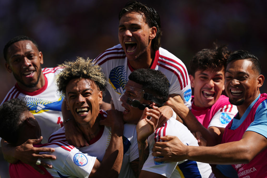 Venezuela Wins 2-1 Against Ecuador in Copa América 2024 Debut