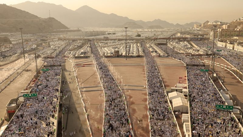 Saudi Arabia Reports 1,301 Deaths During This Year's Hajj Pilgrimage