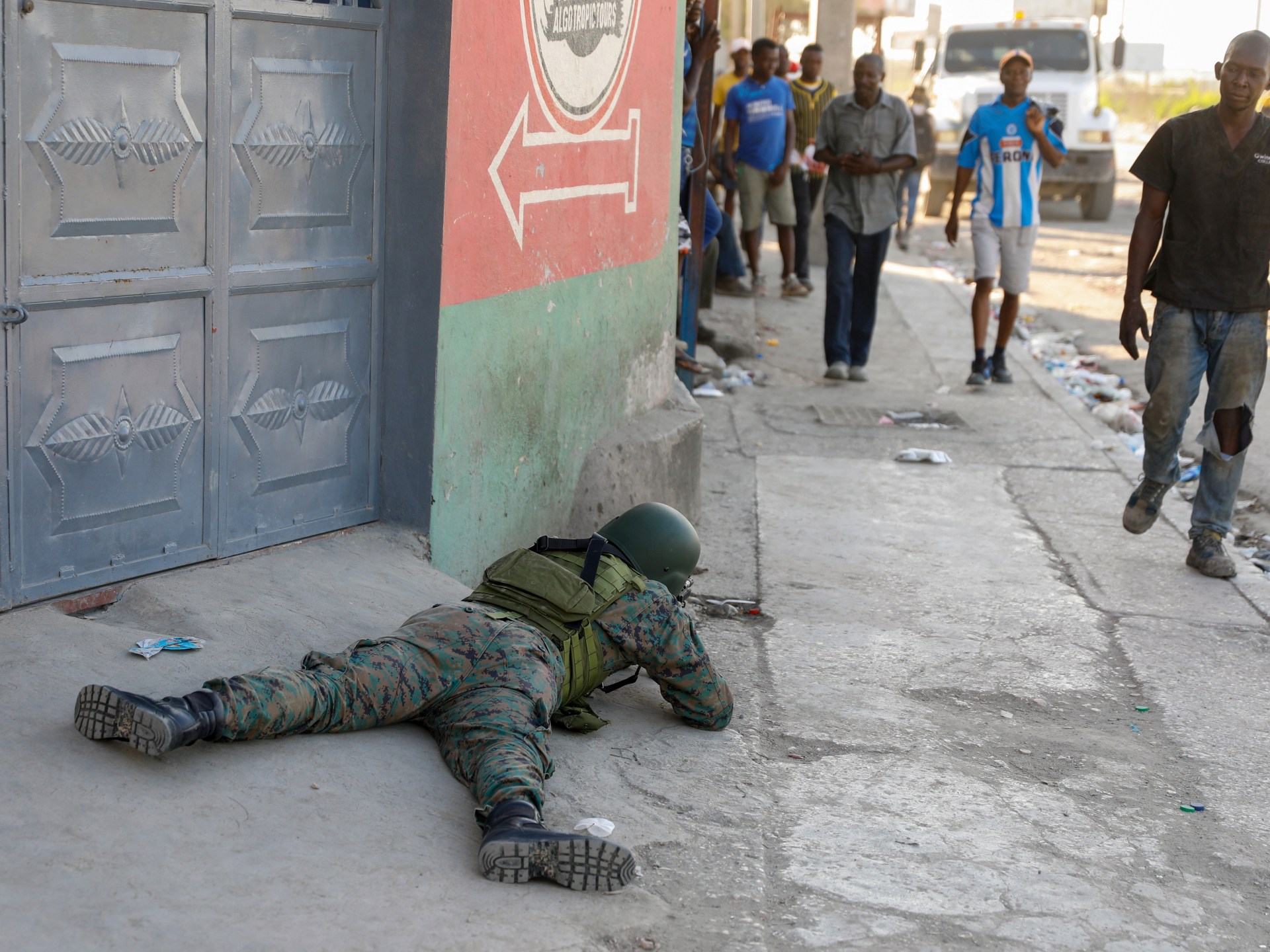 Kenyan Police Deploy to Haiti Amidst Controversy