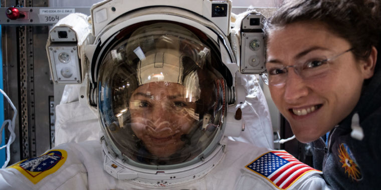 NASA's Commercial Spacesuit Program Faces a Major Setback