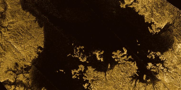 Waves on Titan: Evidence of Shoreline Shaping